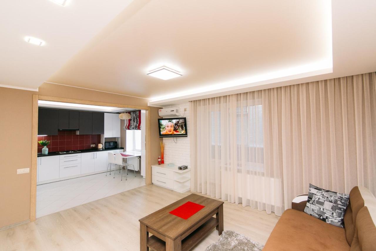 Vip Apartments Faraon On Kharkovskaya 1 Floor Sumy Exterior foto