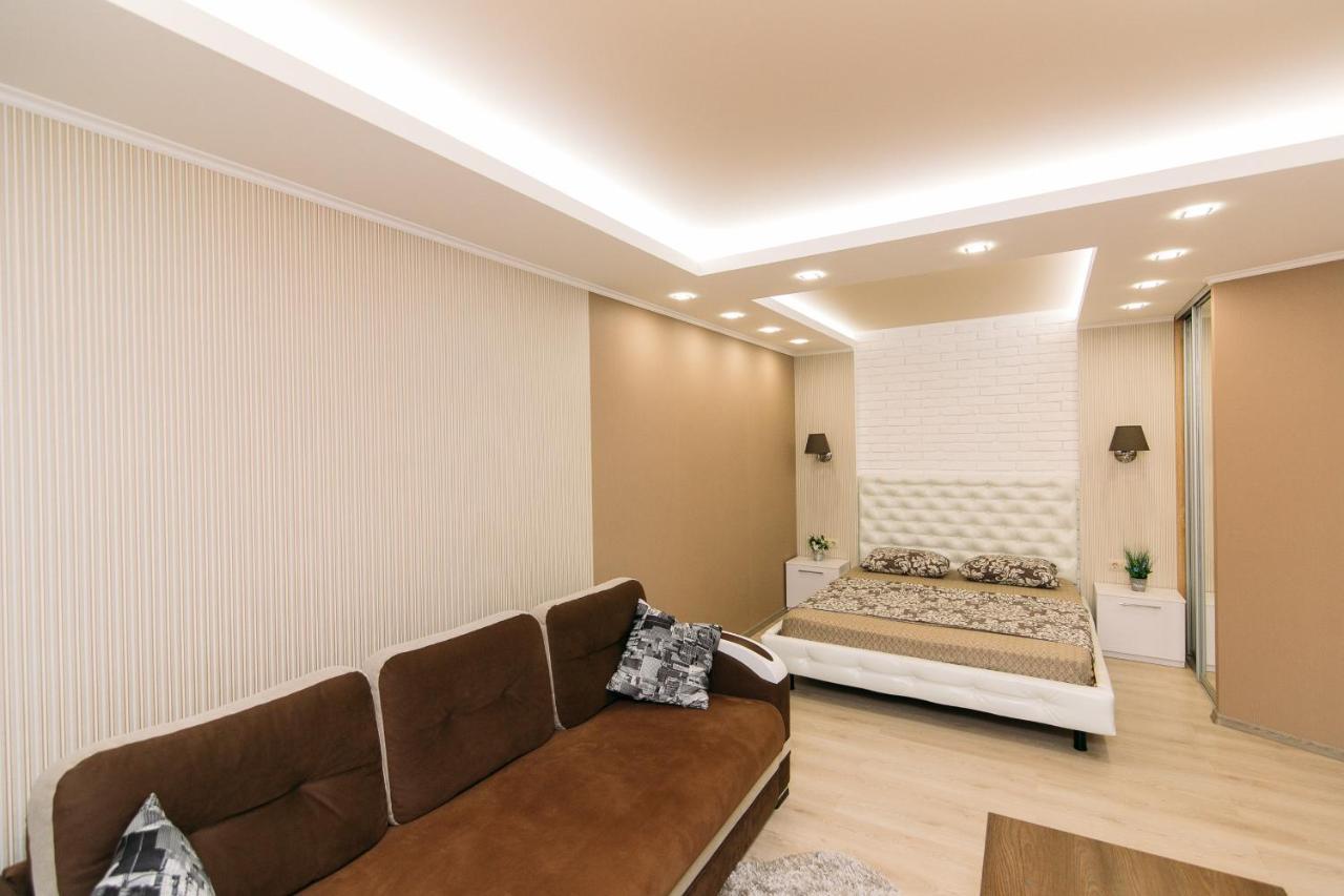 Vip Apartments Faraon On Kharkovskaya 1 Floor Sumy Exterior foto
